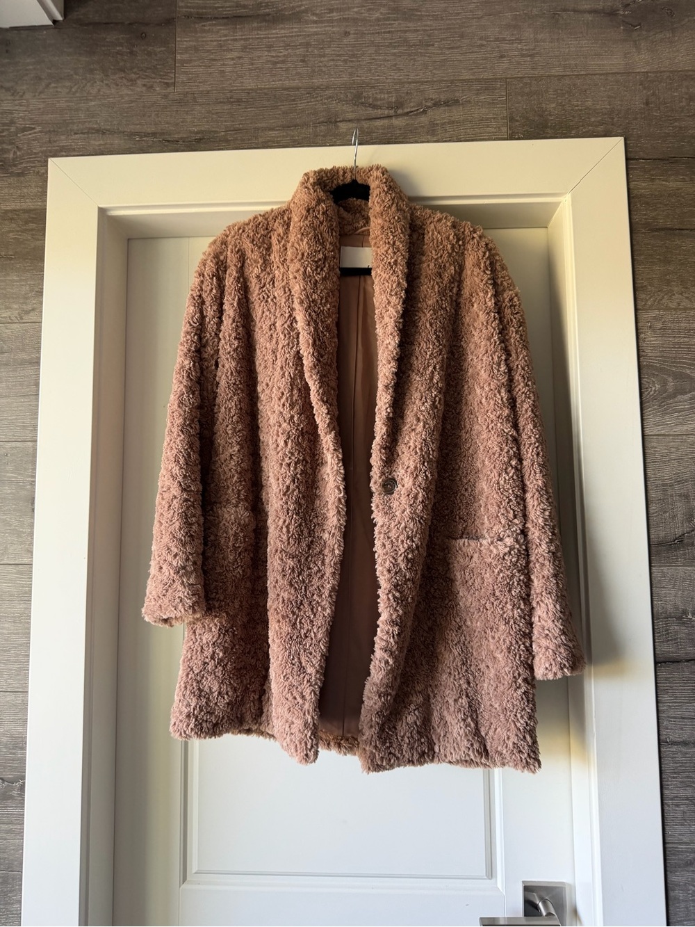 Wilfred Cozy Teddy Faux-Shearling Coat